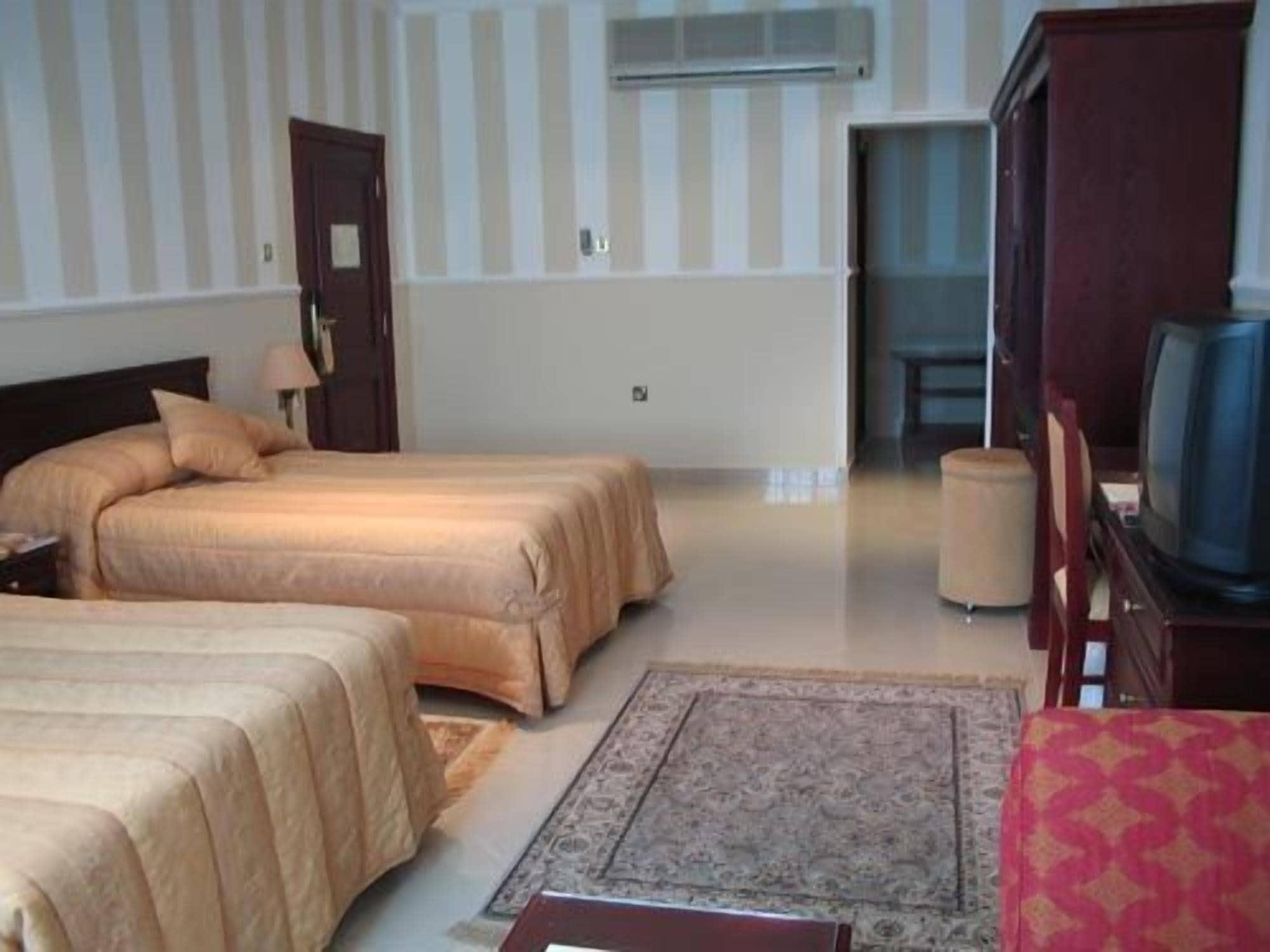 Al Bustan Hotel Doha Eksteriør billede